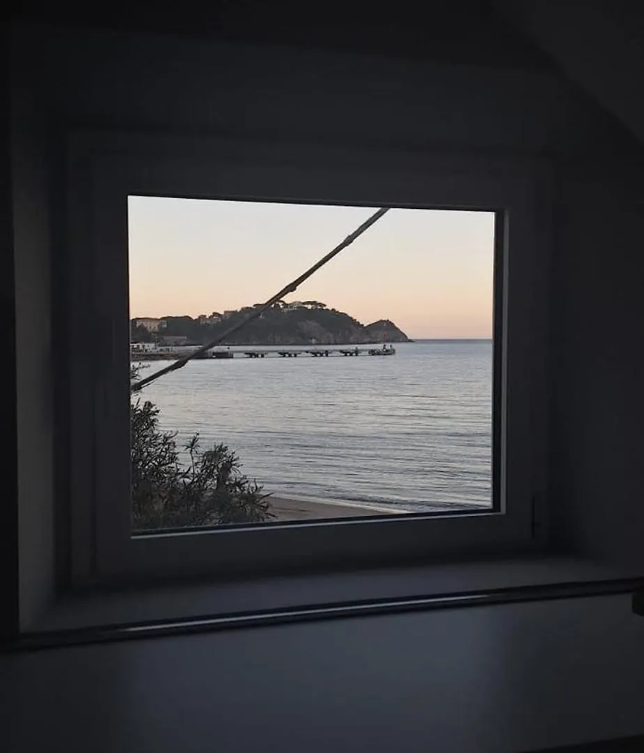 Apartment Beach House Cavo