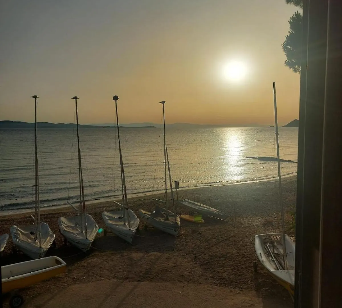 Beach House Cavo 0*,  Italy